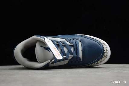 AIR JORDAN “MIDNIGHT 3 NAVY” 0918